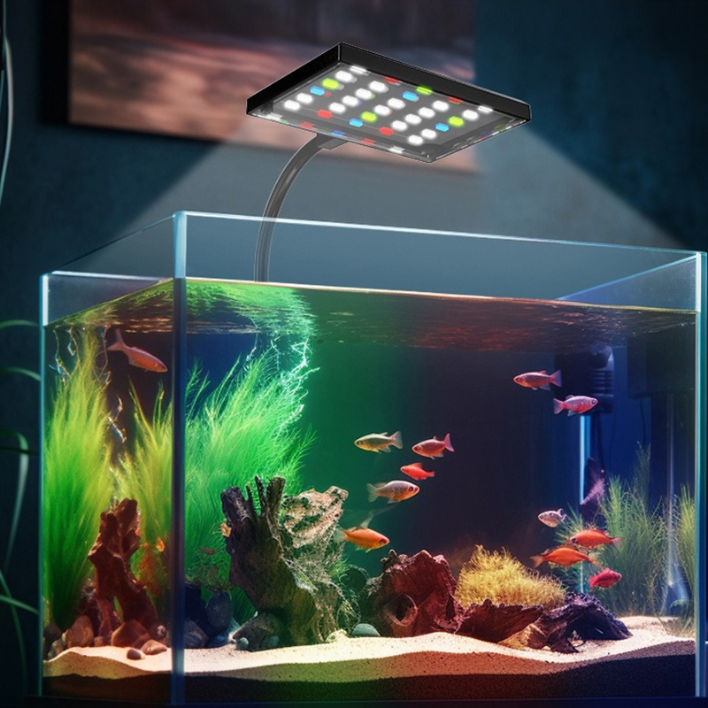 USB水槽用LEDライト フルスペクトラム 水生植物育成ラン - Marine Aquarium Lamp のレビューと価格